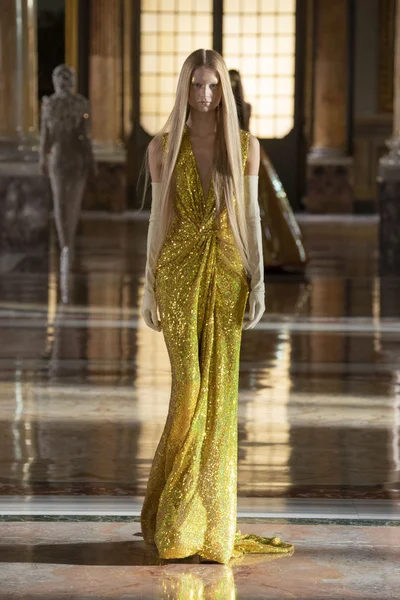 Look 72